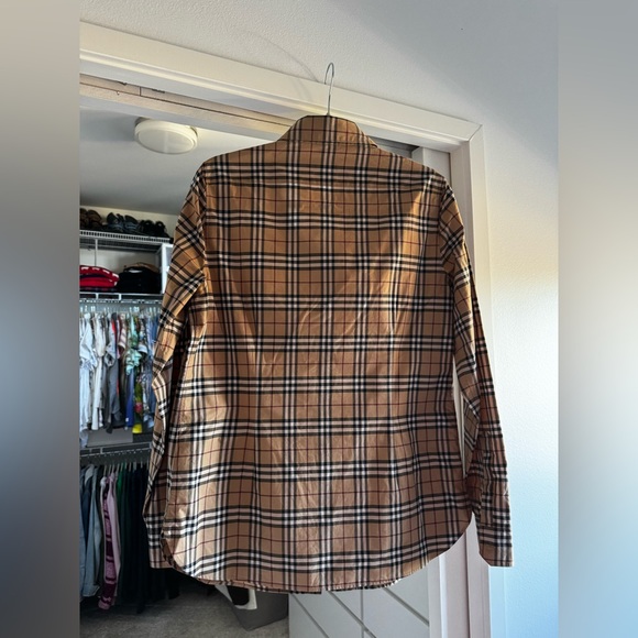 NWOT Authentic Burberry Women’s Long Sleeve Button Up - Lapwing Vintage Check - Picture 4 of 6